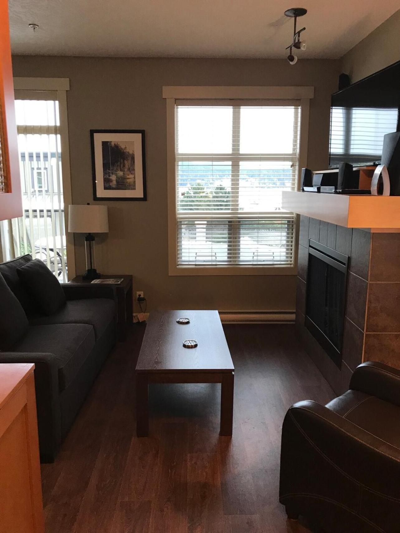 Sheringham Townhouse - Sooke Ngoại thất bức ảnh